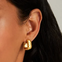 Outlet Nomad Square Huggie Hoops Earrings