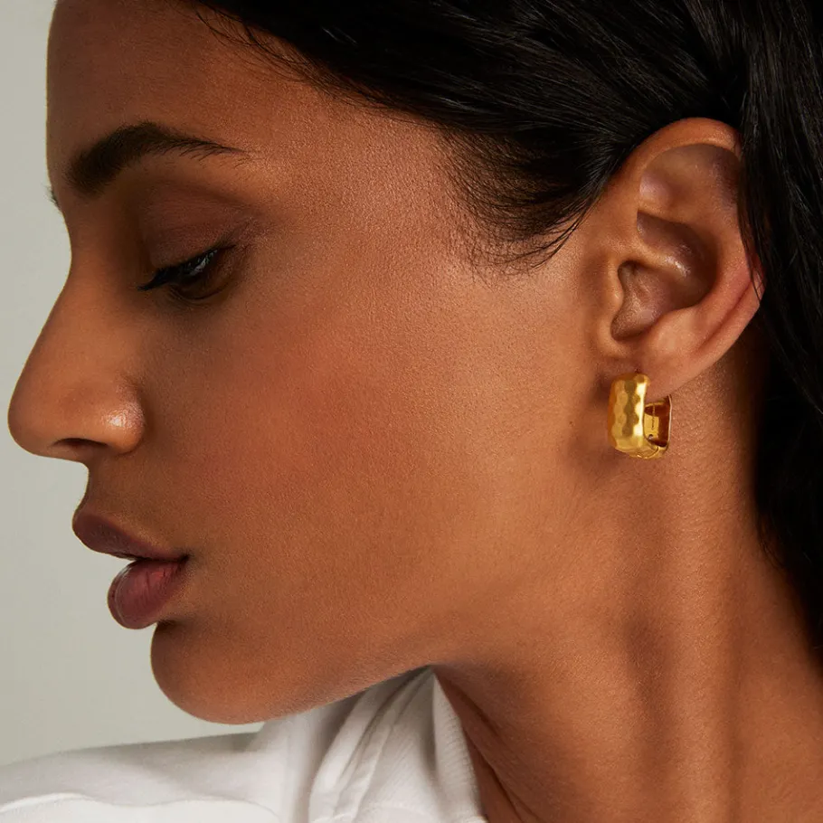 Outlet Nomad Square Huggie Hoops Earrings